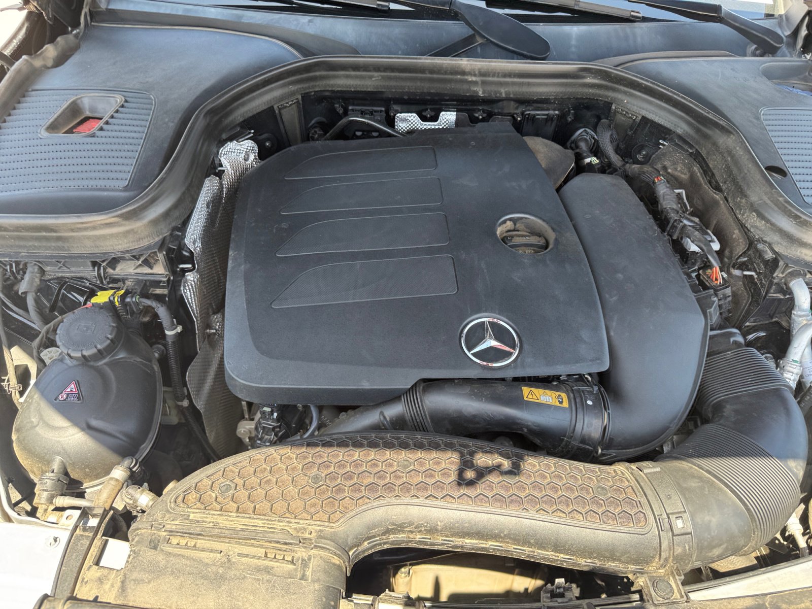 Used 2020 Mercedes-Benz GLC 300 4MATIC image 24