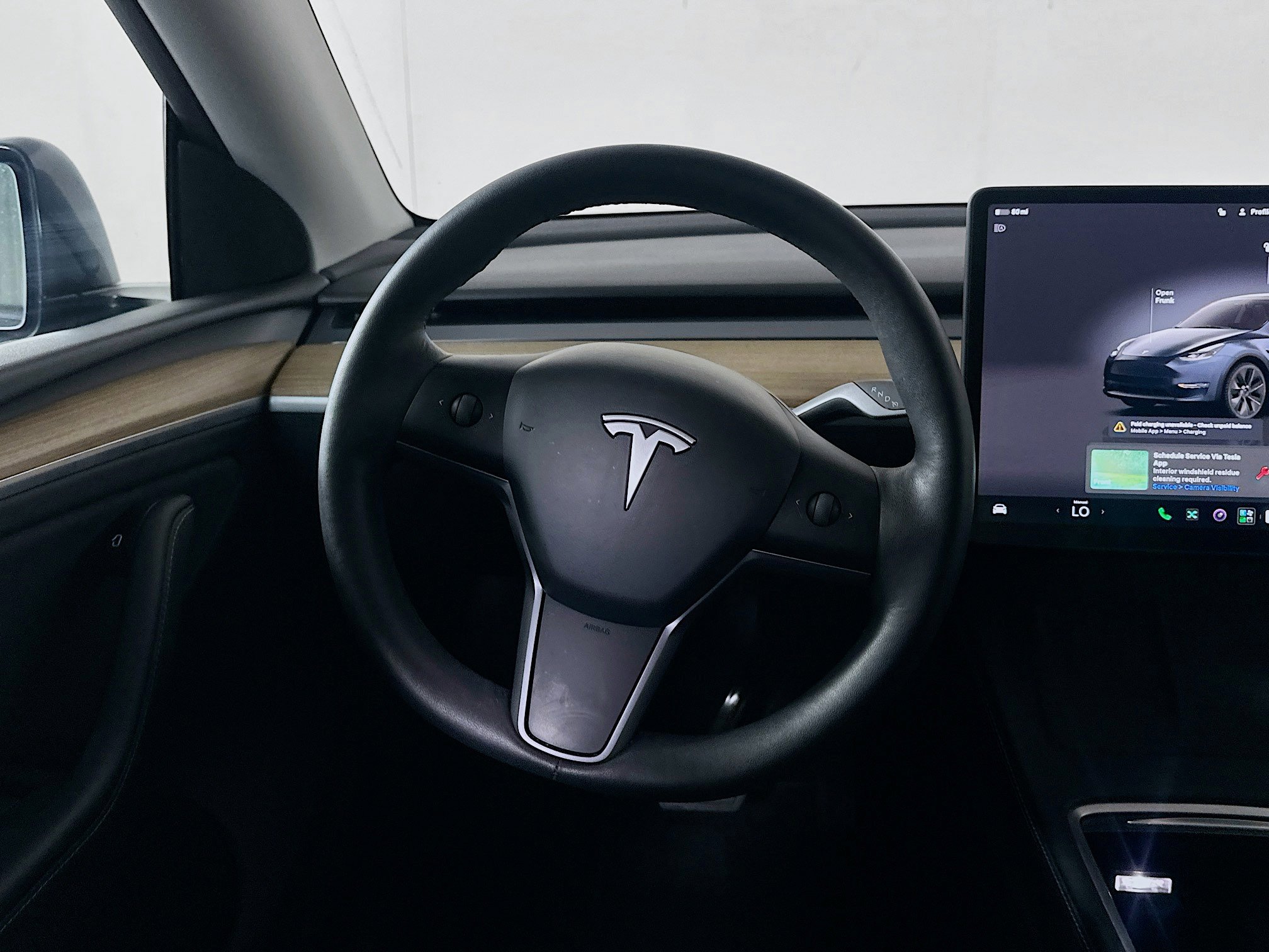 Used 2024 Tesla Model Y Long Range AWD/4WD image 17