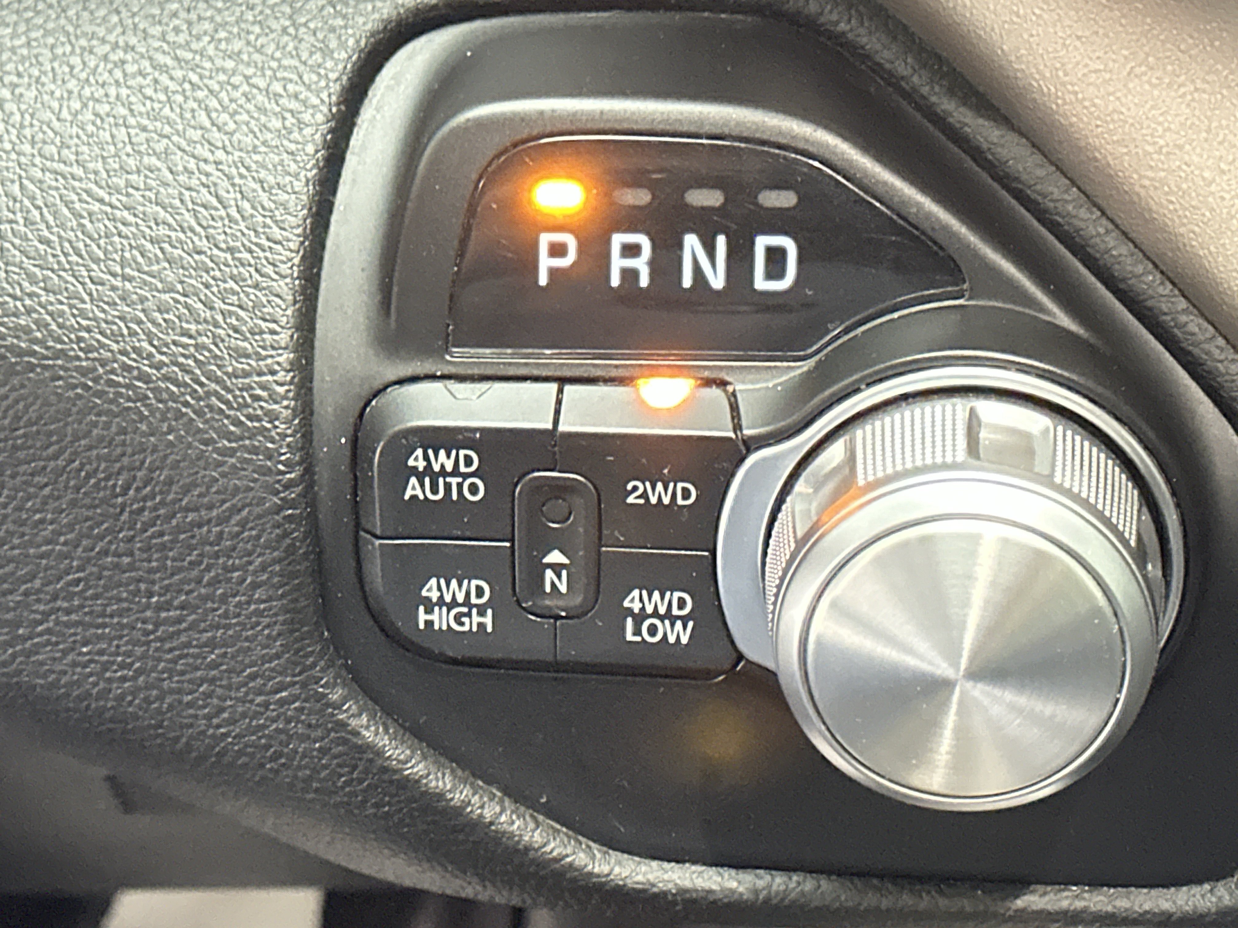 Used 2020 RAM 1500 Laramie AWD/4WD image 38