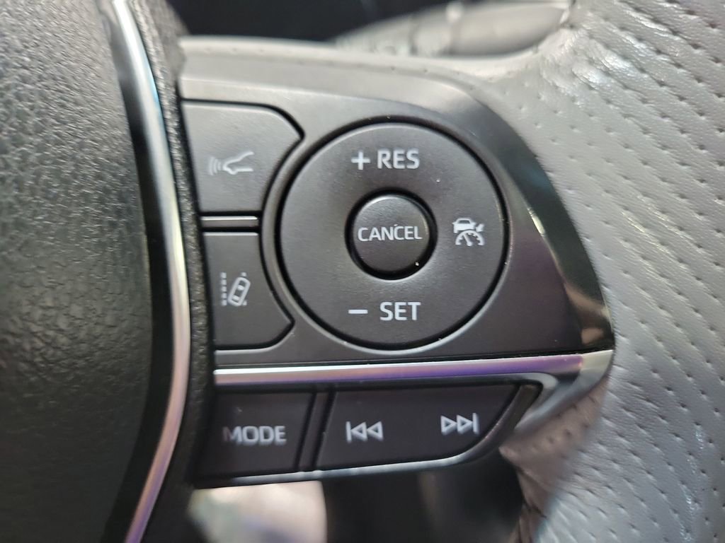 Used 2019 Toyota Avalon Limited w/ Advanced Safety Package FWD image 40