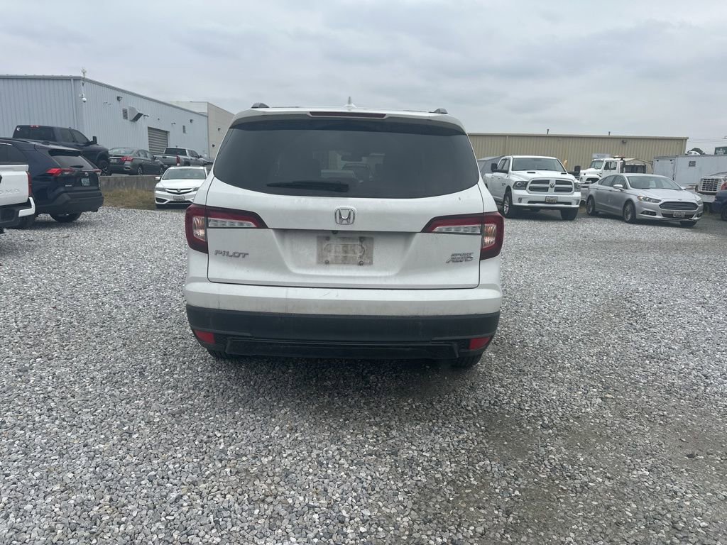 Used 2022 Honda Pilot Sport image 4