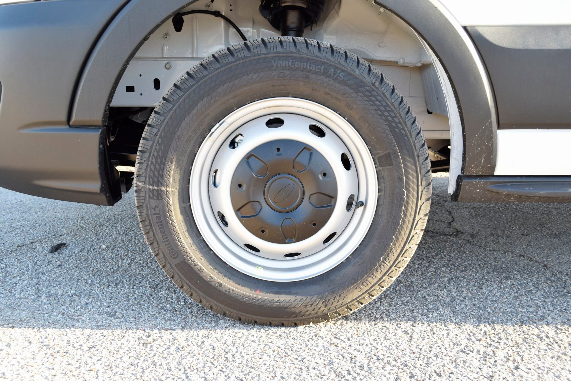 New 2026 Ford Transit 250 Base image 24