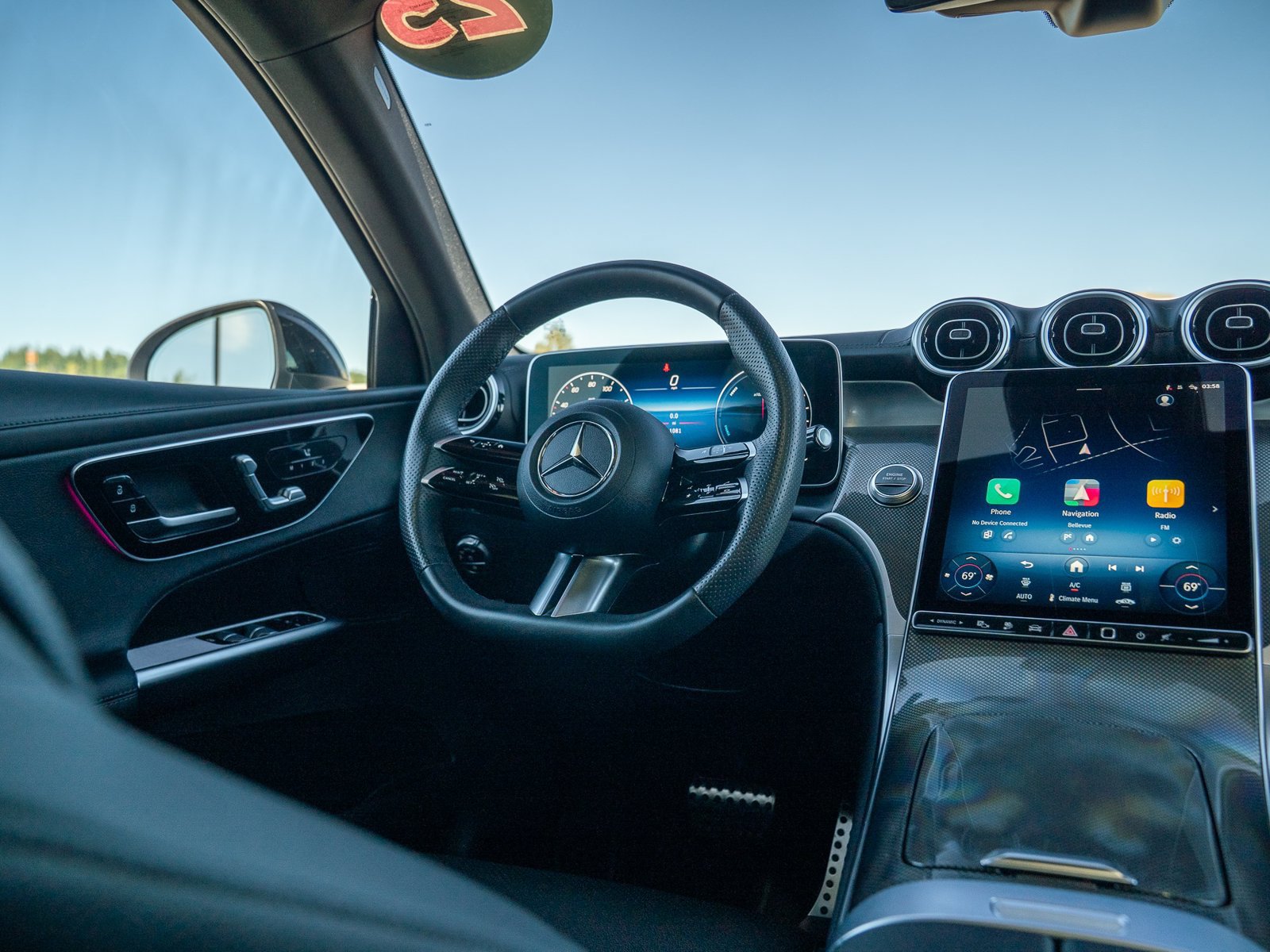 Certified 2025 Mercedes-Benz GLC 350e 4MATIC image 17
