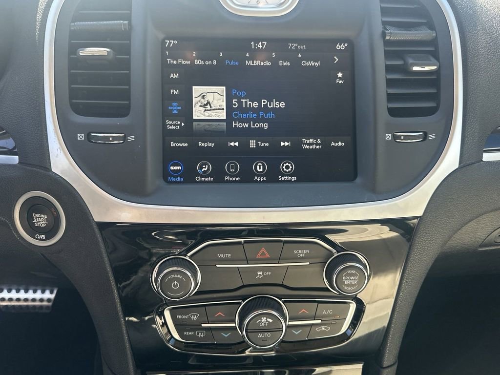 Used 2023 Chrysler 300 Touring w/ Sport Appearance Package image 22