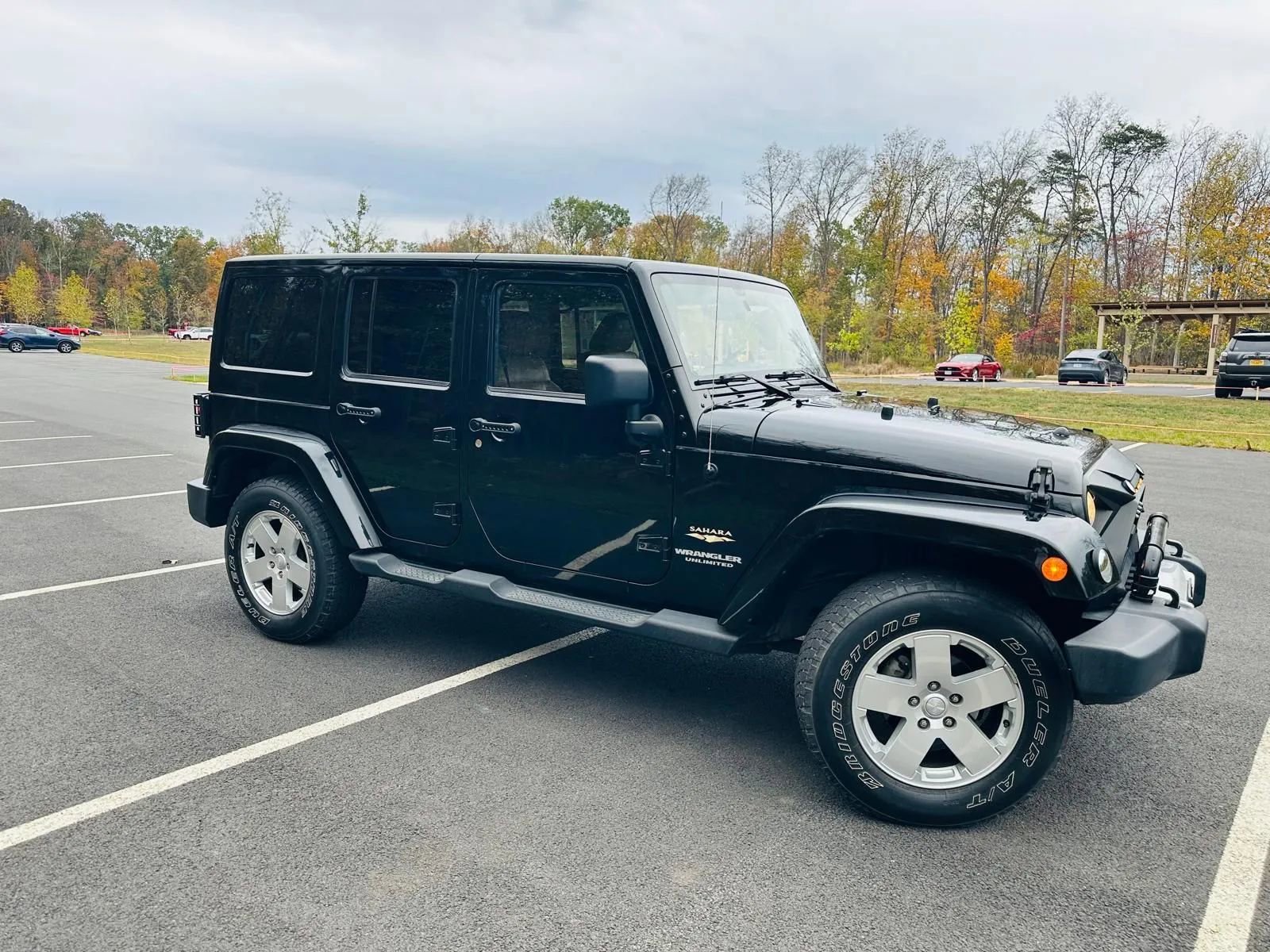 Used 2011 Jeep Wrangler Unlimited Sahara w/ Dual Top Group image 4