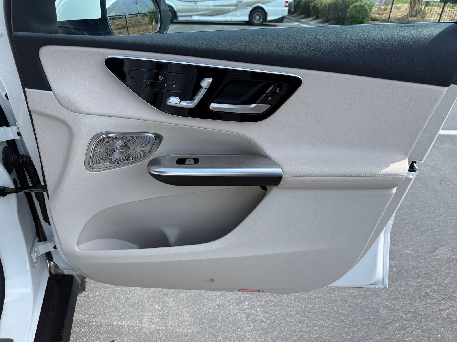 Certified 2026 Mercedes-Benz GLC 300 4MATIC image 17