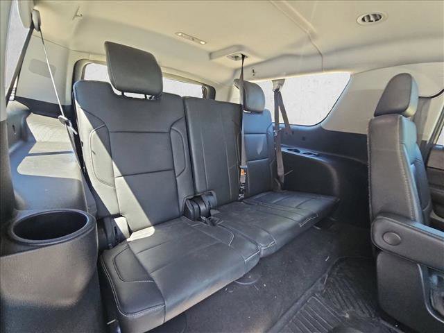 Used 2018 Chevrolet Suburban Premier image 19
