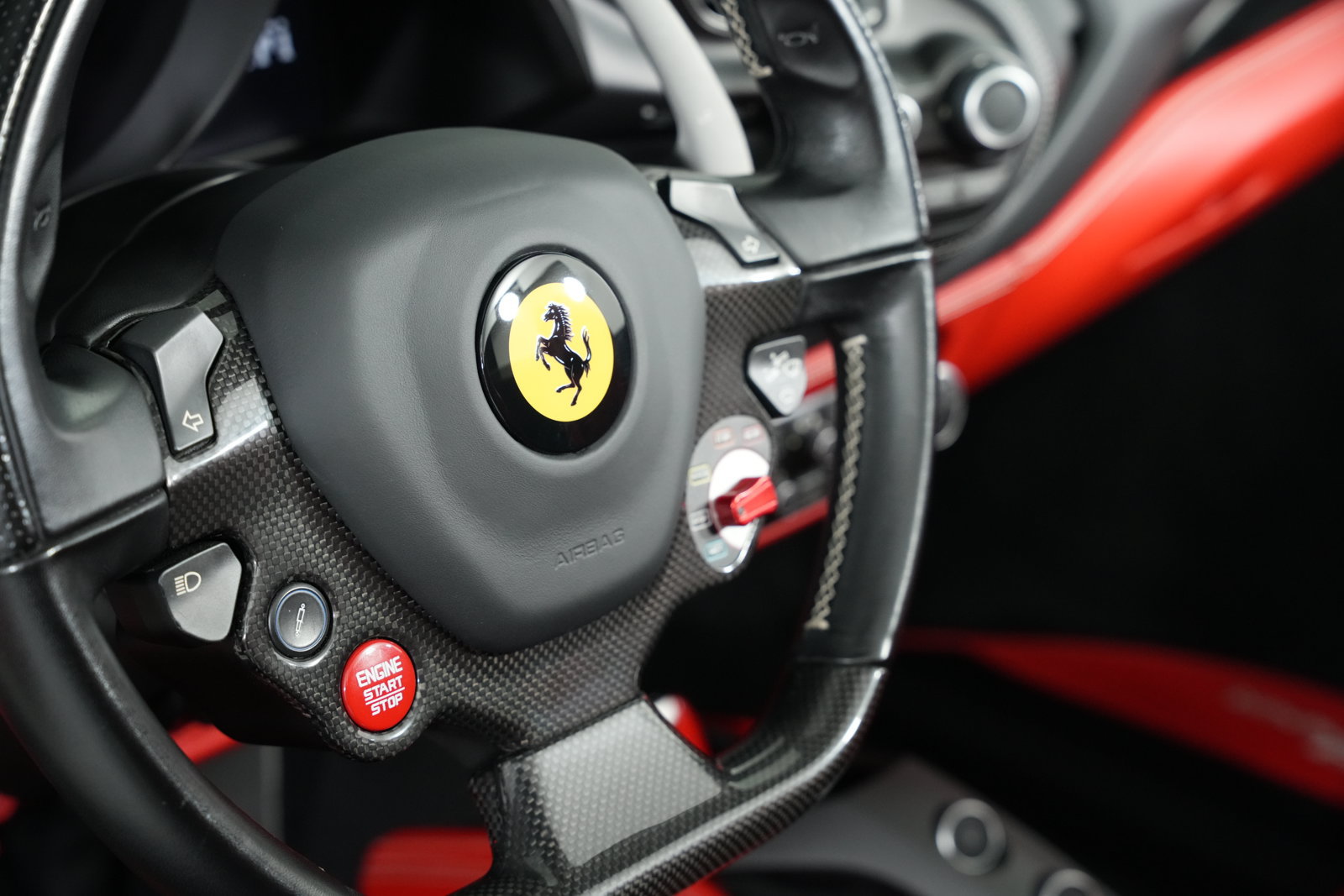 Certified 2017 Ferrari 488 Spider RWD image 32