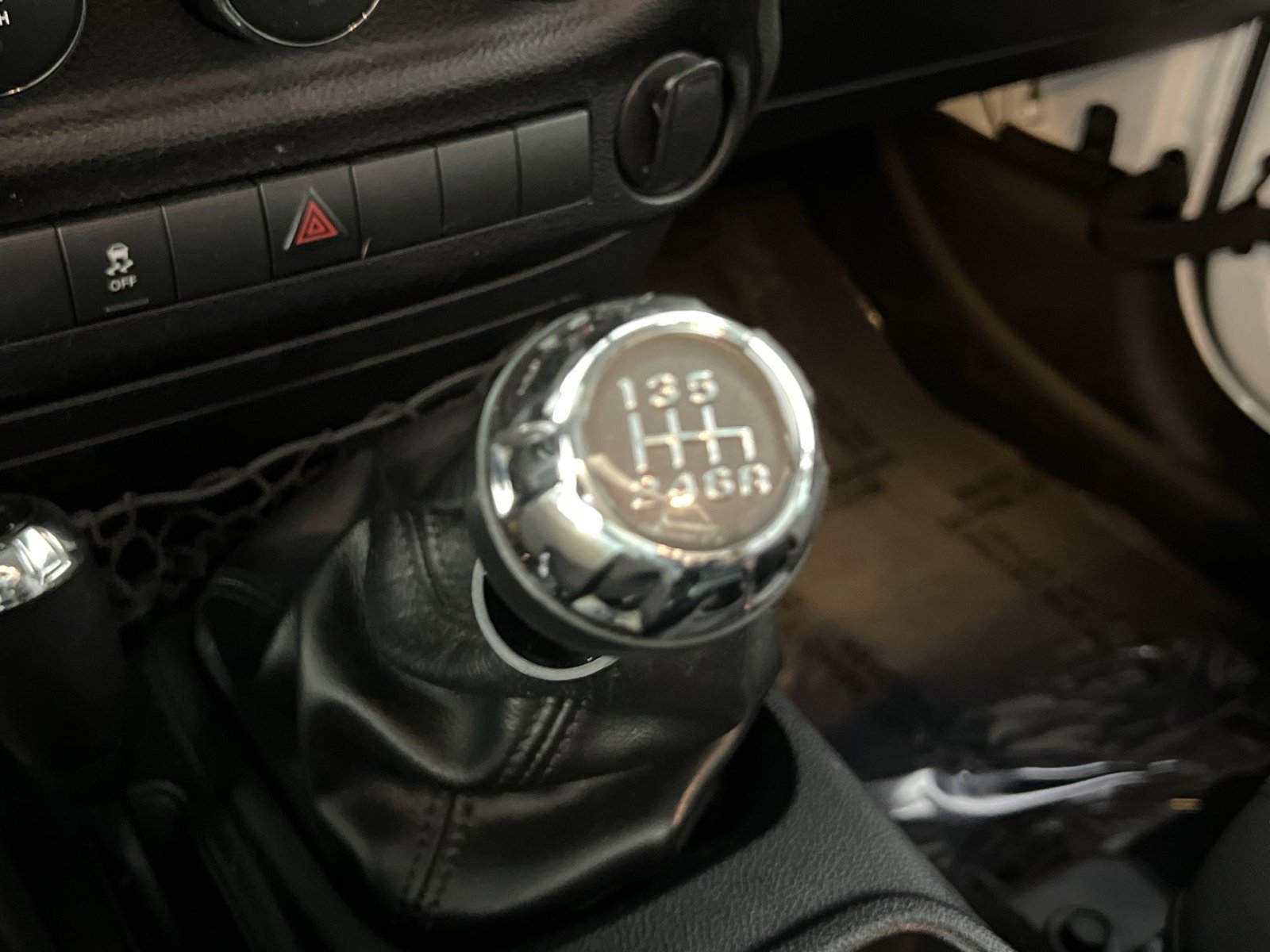 Used 2016 Jeep Wrangler Unlimited Willys image 20