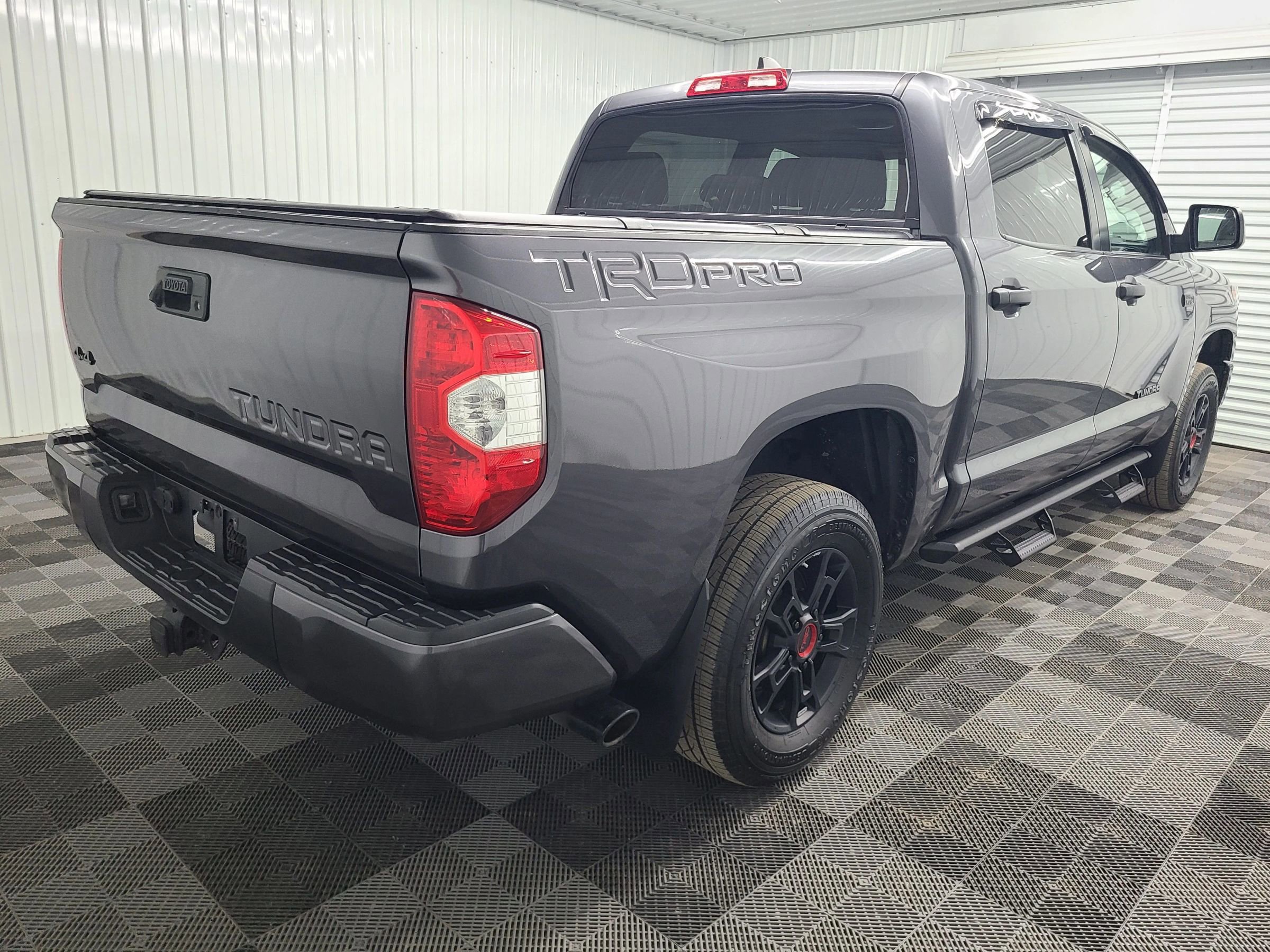Used 2021 Toyota Tundra TRD Pro AWD/4WD image 9