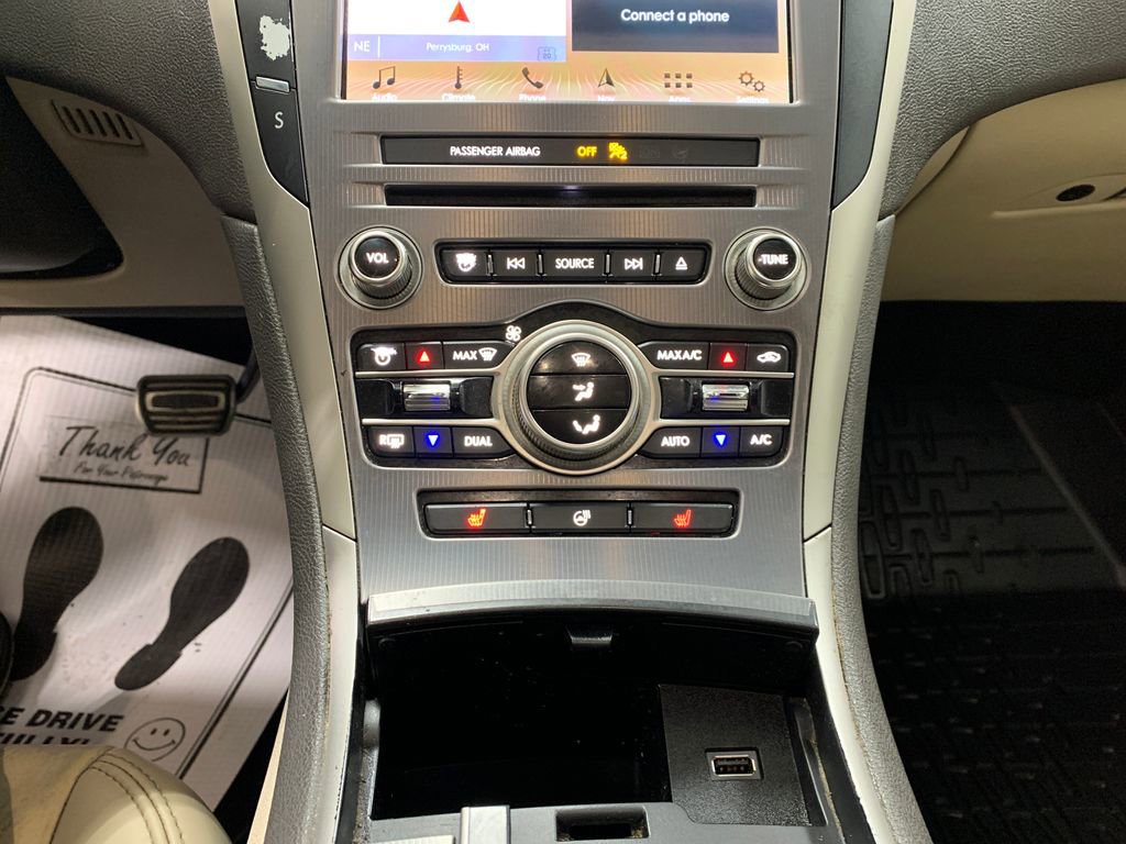 Used 2019 Lincoln MKZ Reserve w/ Reserve Plus Package image 11