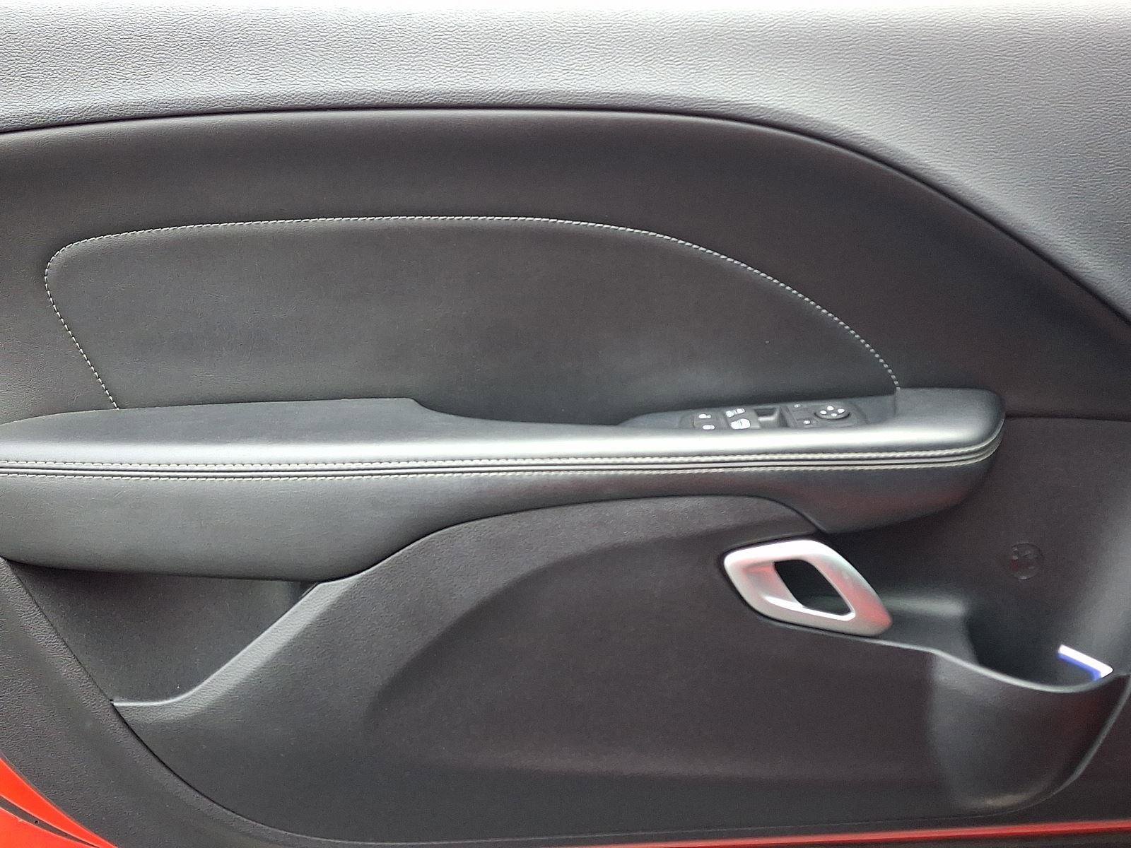 Used 2016 Dodge Challenger R/T Scat Pack w/ Leather Interior Group image 13