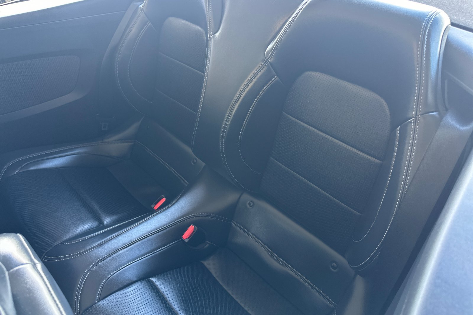 Used 2024 Ford Mustang Premium RWD image 13