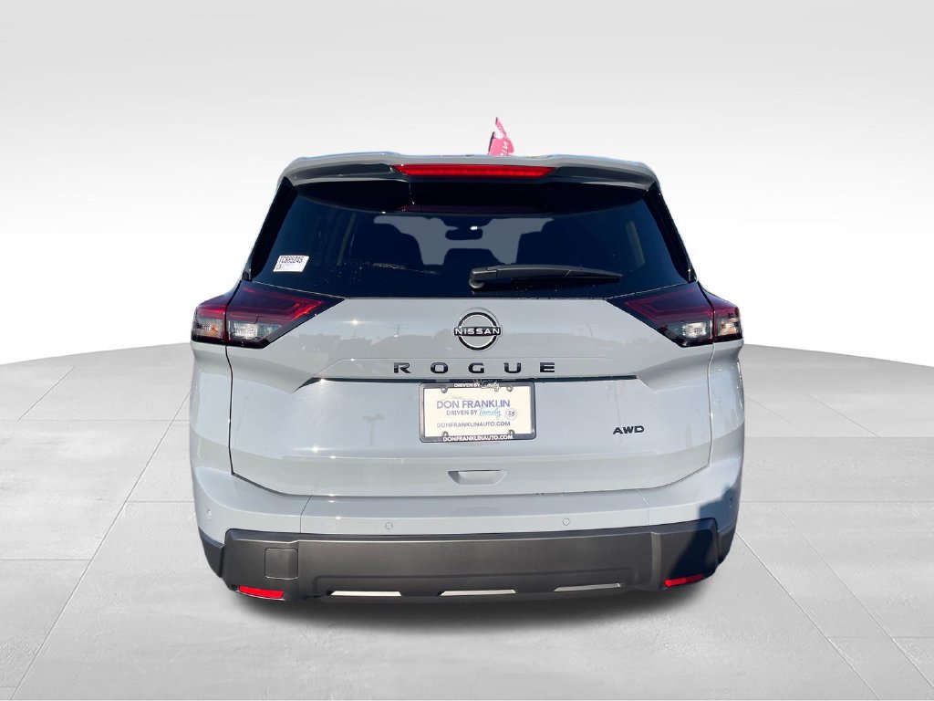 New 2026 Nissan Rogue Dark Armor AWD/4WD image 4