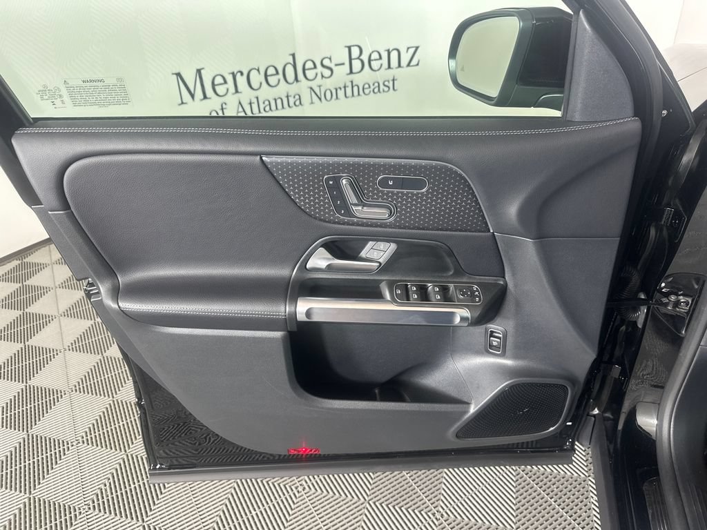 Certified 2025 Mercedes-Benz GLB 250 4MATIC image 10