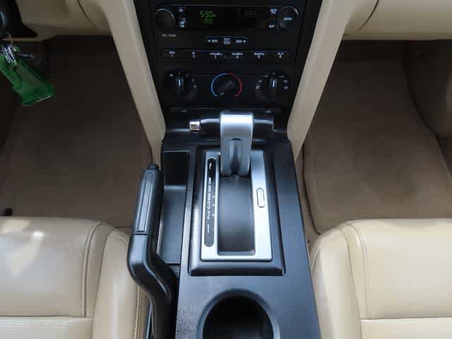 Used 2007 Ford Mustang GT Premium RWD image 19