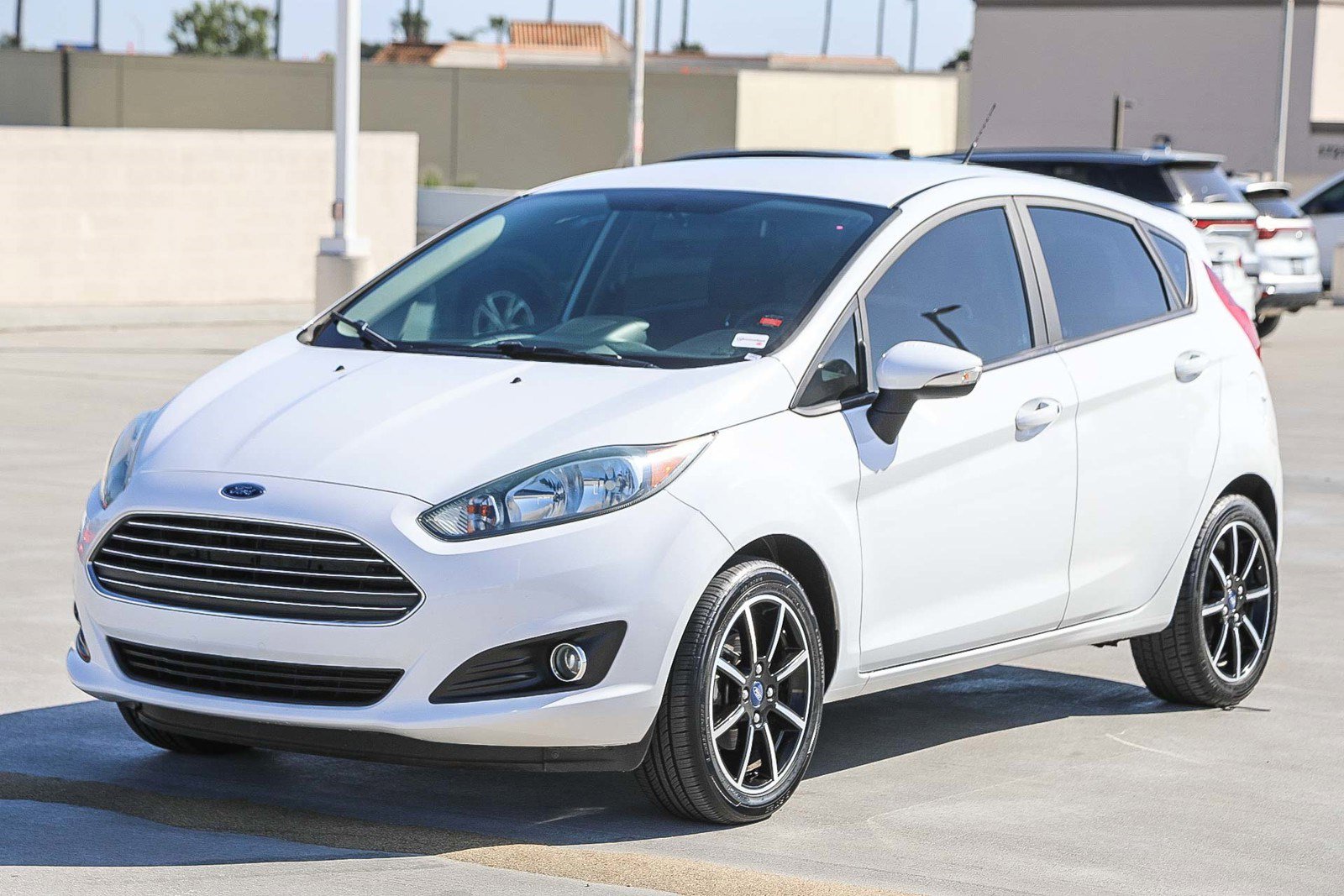 Used 2018 Ford Fiesta SE w/ Equipment Group 201A image 3