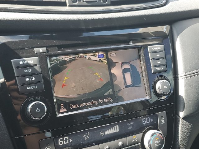 Used 2019 Nissan Rogue SL FWD image 29