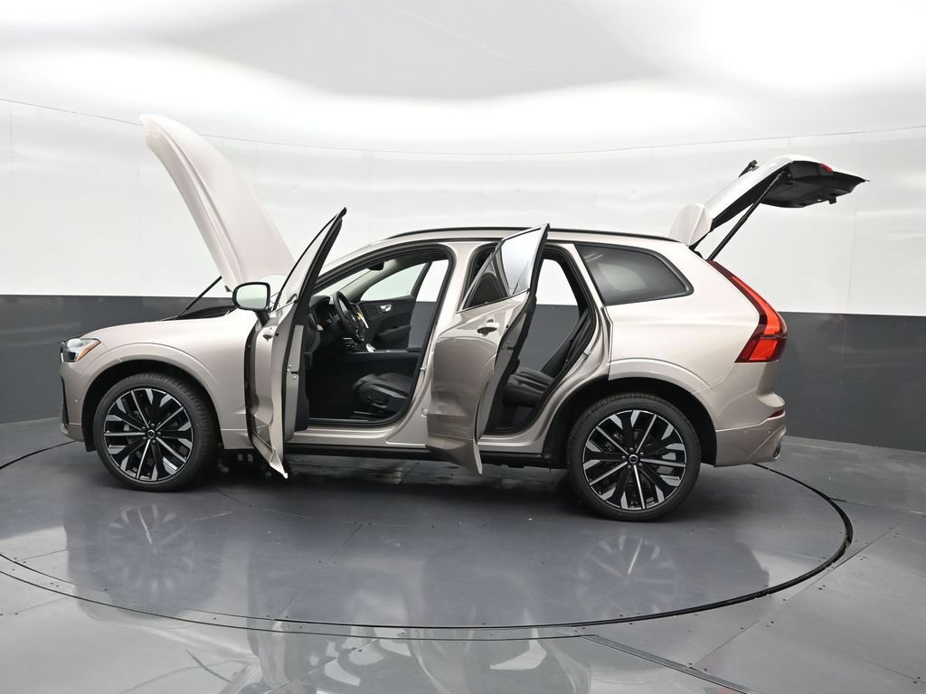 New 2026 Volvo XC60 B5 Ultra AWD/4WD image 31
