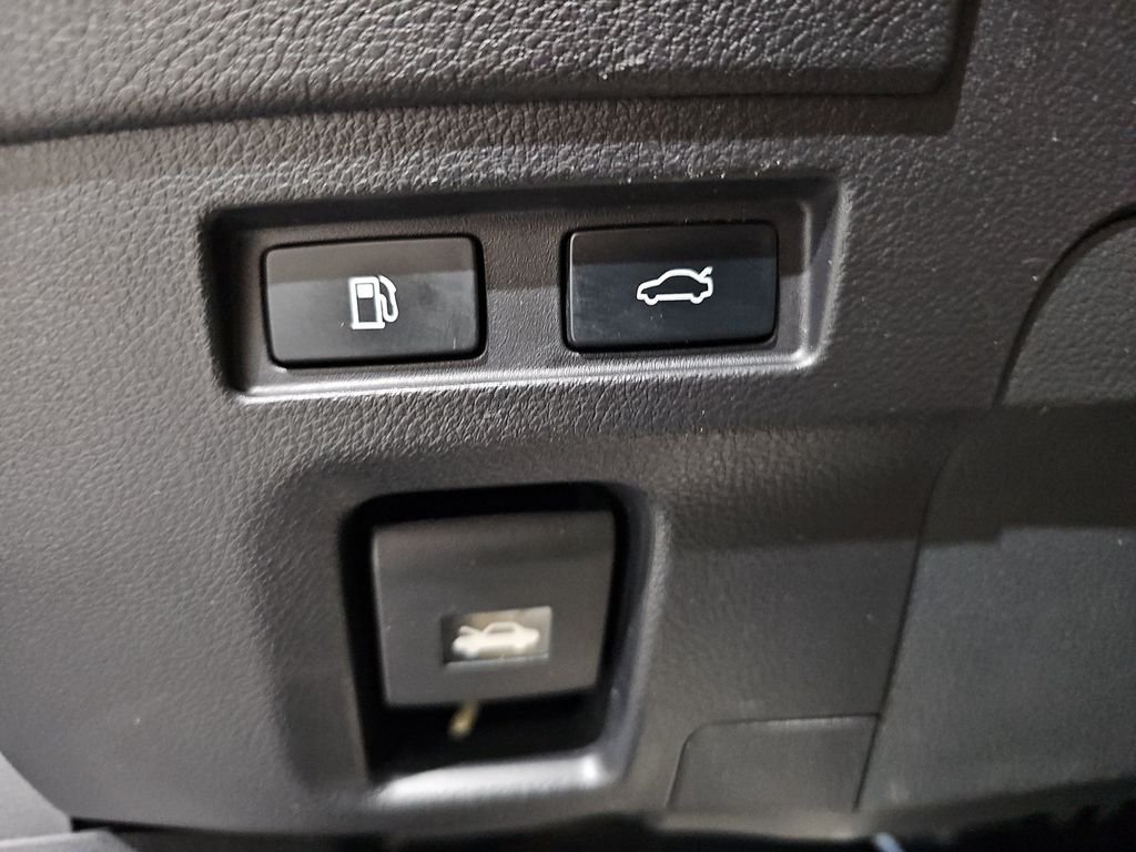 Used 2023 Lexus ES 250 w/ Premium Package AWD/4WD image 25