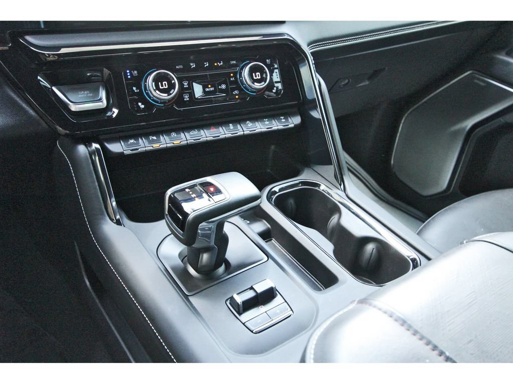 Used 2024 GMC Sierra 1500 AT4X AWD/4WD image 26