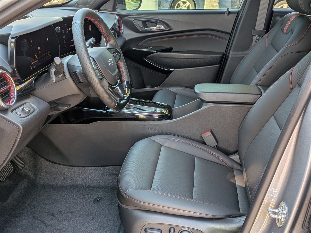 New 2026 Chevrolet Trax RS w/ Driver Confidence Package image 18