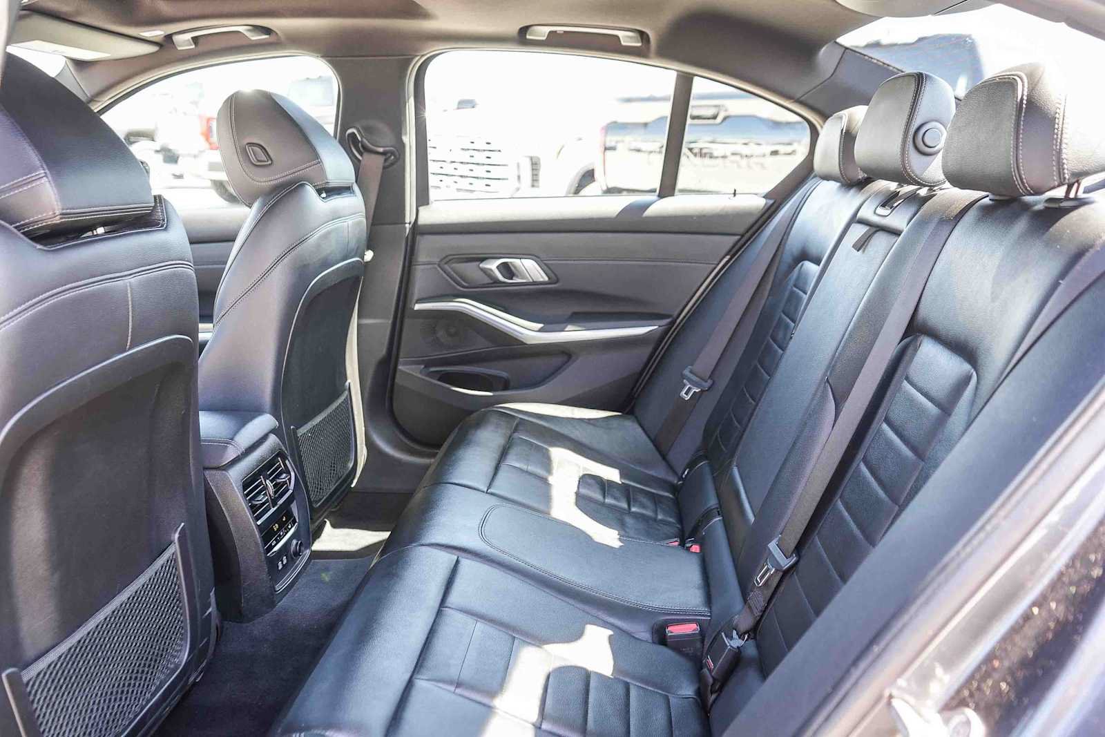 Used 2020 BMW M340i w/ Premium Package RWD image 18