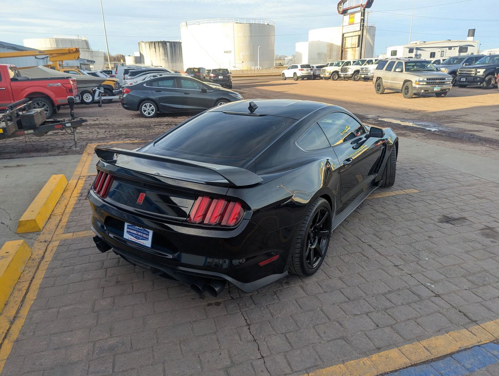 Used 2020 Ford Mustang Shelby GT350R w/ GT350R Equipment Group 920A image 6