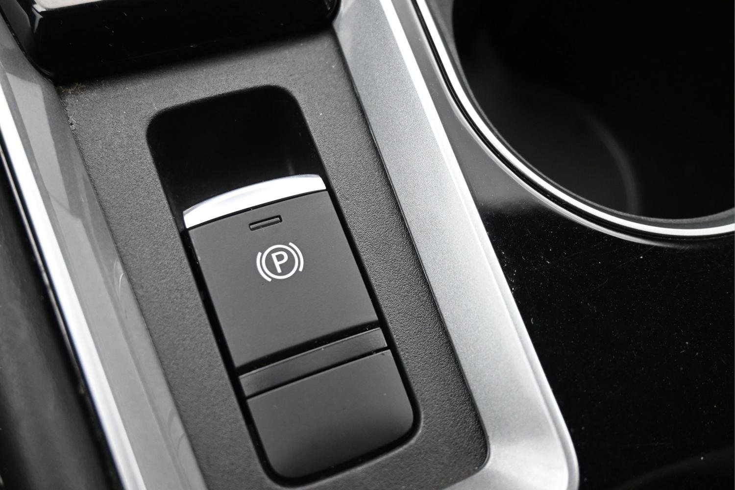 Used 2023 Nissan Altima 2.5 SV AWD/4WD image 28
