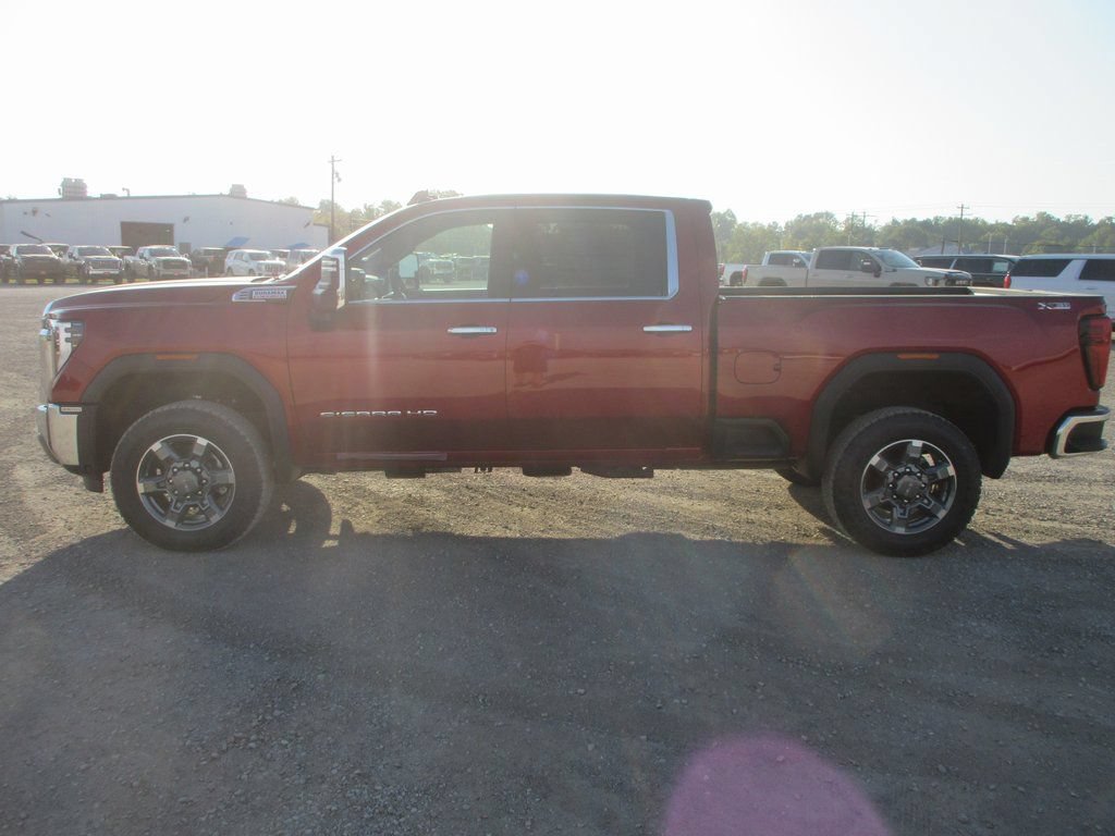 New 2026 GMC Sierra 2500 SLT AWD/4WD image 10