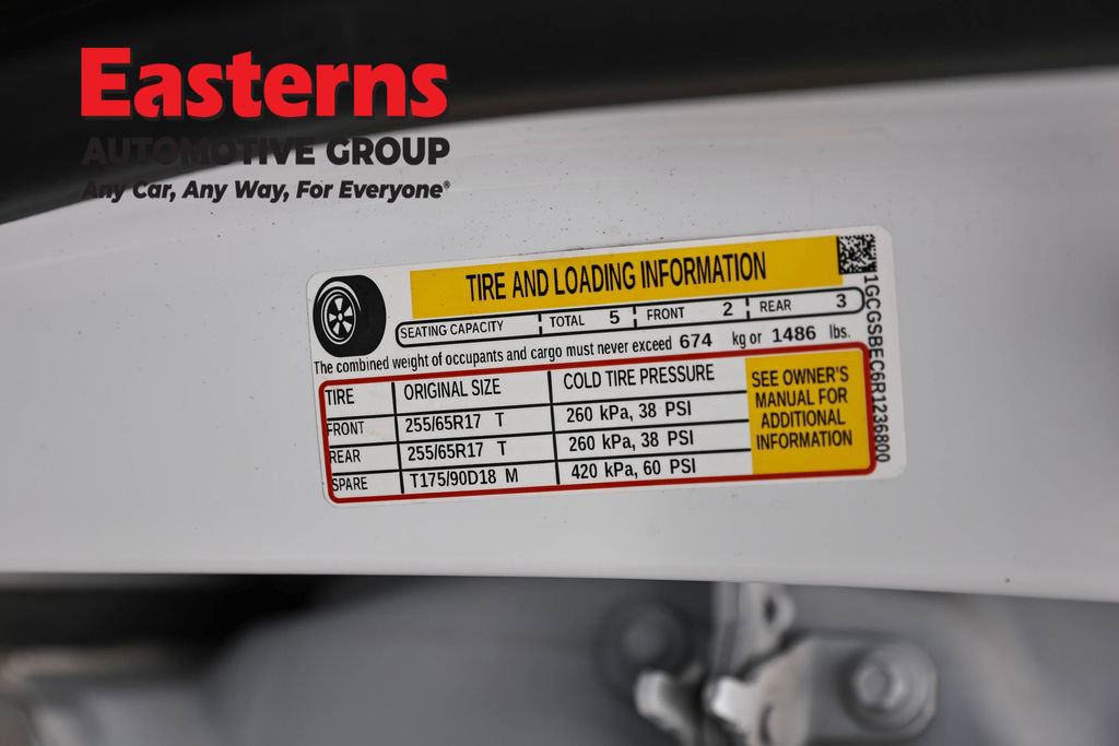 Used 2024 Chevrolet Colorado W/T image 32