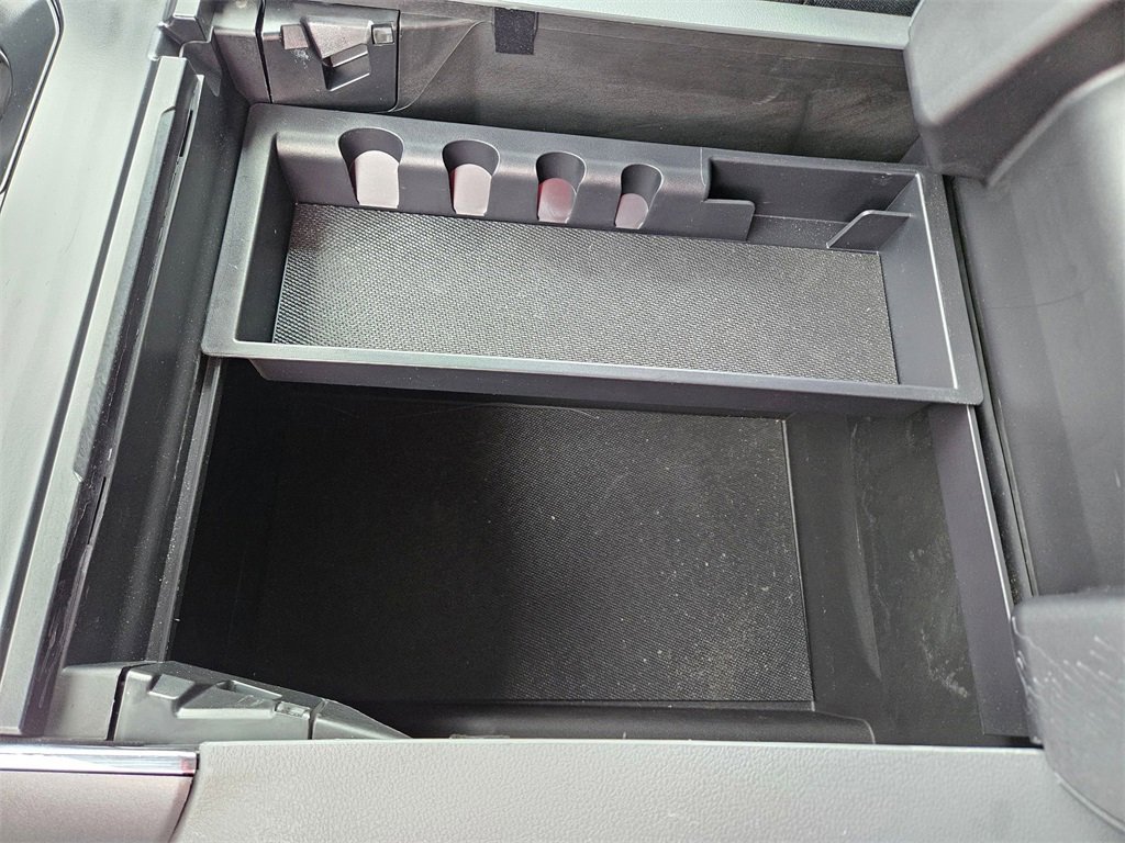 Used 2025 Ford F150 XLT w/ Equipment Group 301A Standard image 29