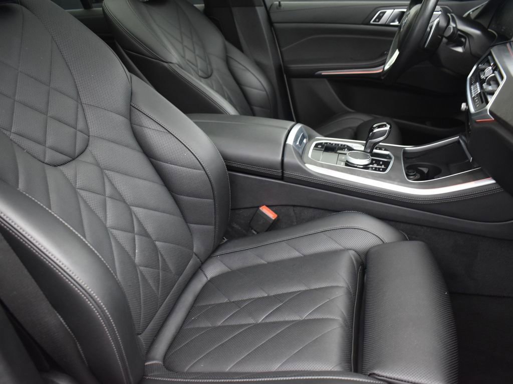 Used 2023 BMW X5 xDrive40i w/ Premium Package image 35