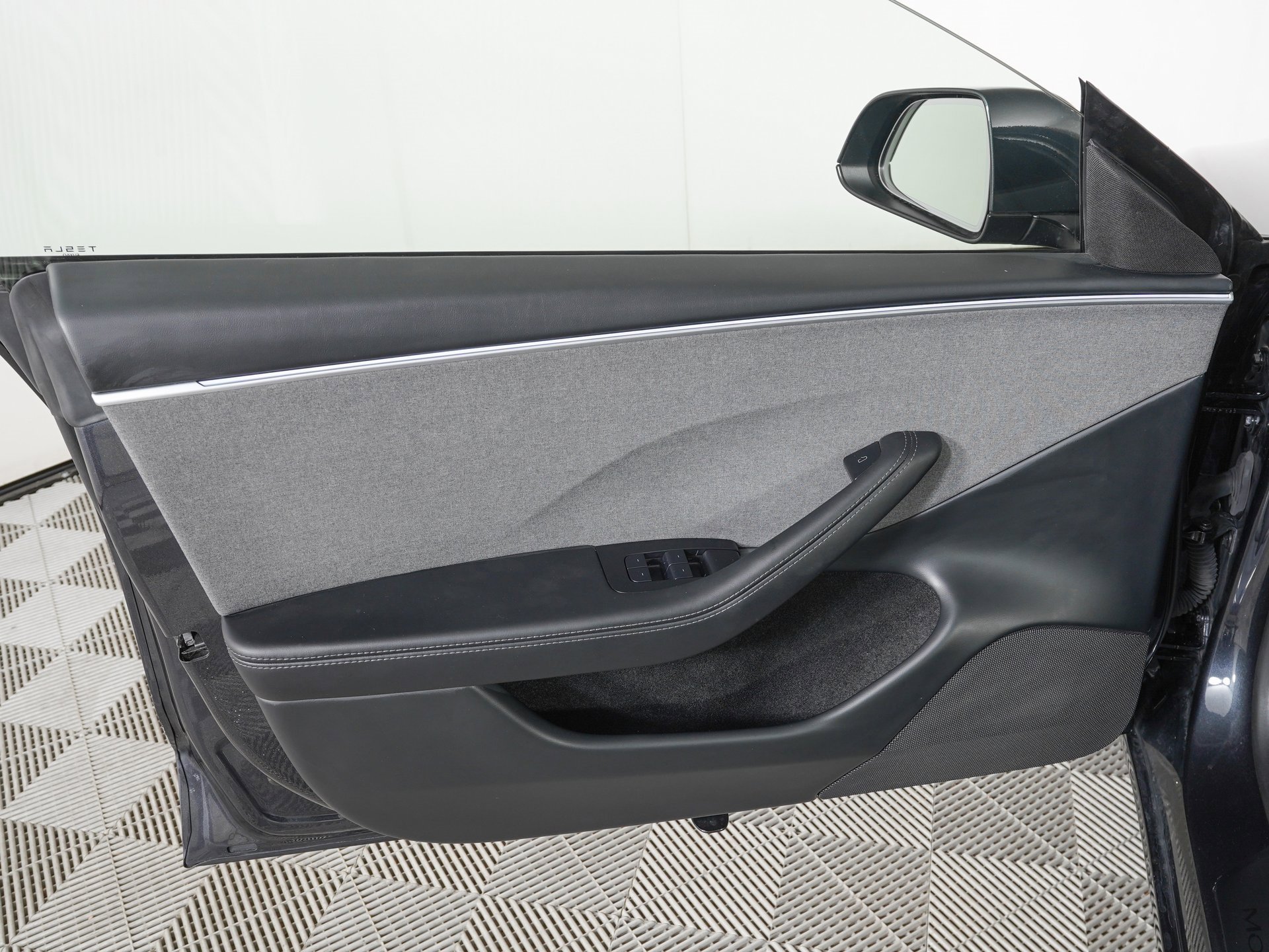 Used 2024 Tesla Model 3 Long Range image 16