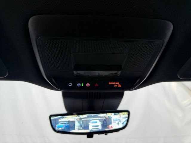 Used 2026 Chevrolet Silverado EV LT AWD/4WD image 43
