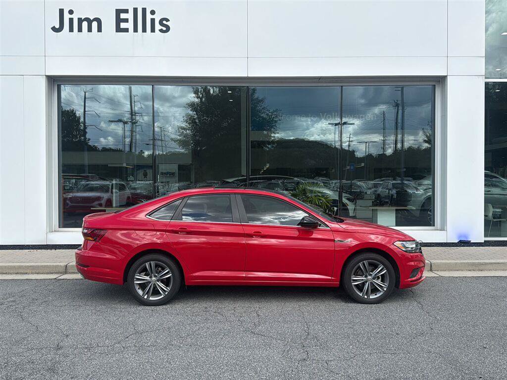 Used 2019 Volkswagen Jetta R-Line w/ R-Line Cold Weather Package FWD image 1