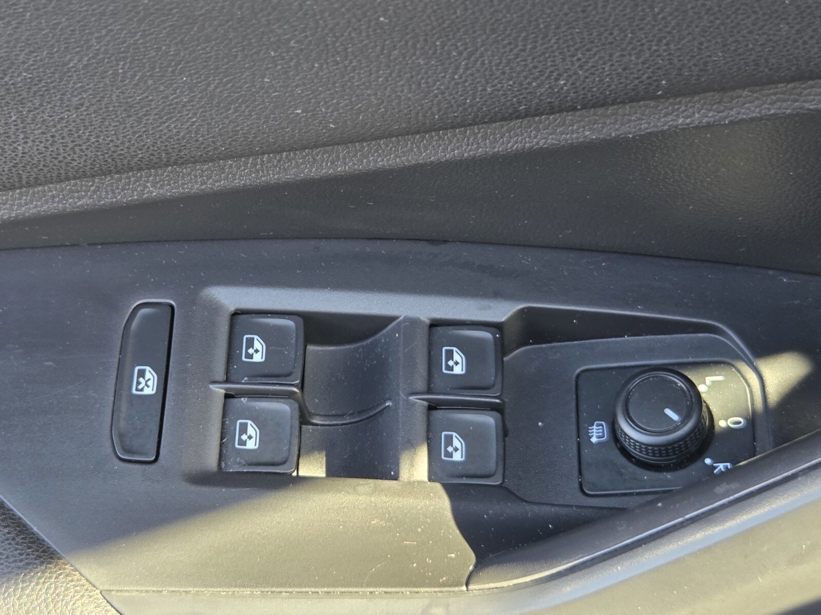 Used 2019 Volkswagen Jetta GLI image 23