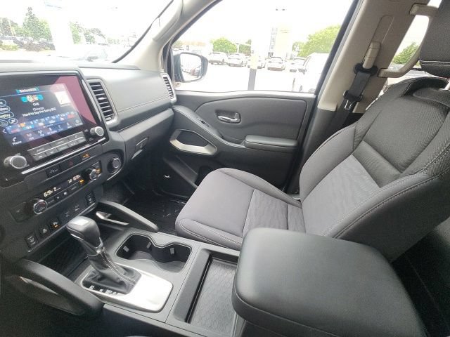 Used 2024 Nissan Frontier SV w/ SV Convenience Package AWD/4WD image 23