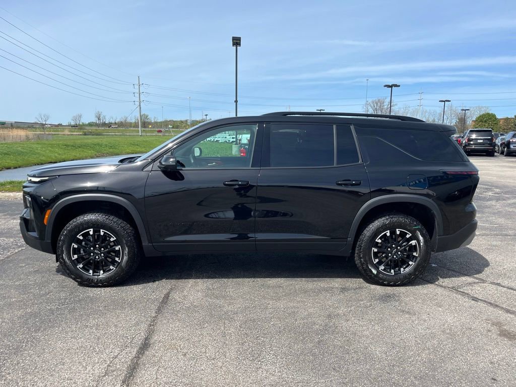 Used 2026 Chevrolet Traverse Z71 w/ Driver Confidence Package AWD/4WD image 4