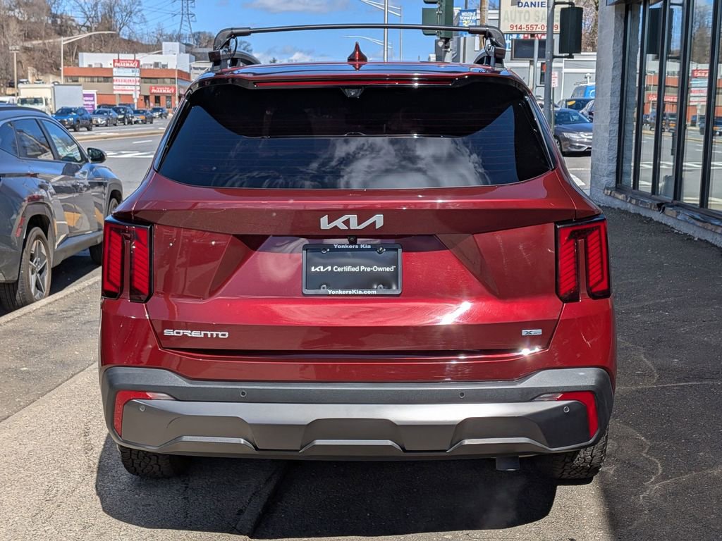 Used 2024 Kia Sorento SX Prestige image 7