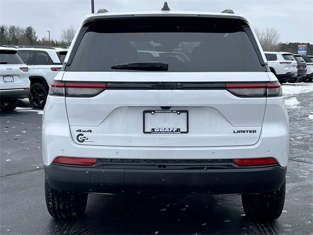 New 2025 Jeep Grand Cherokee Limited w/ Black Appearance Package image 45