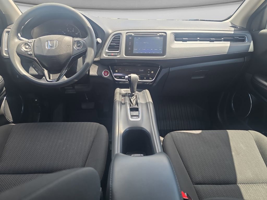 Used 2017 Honda HR-V EX image 12
