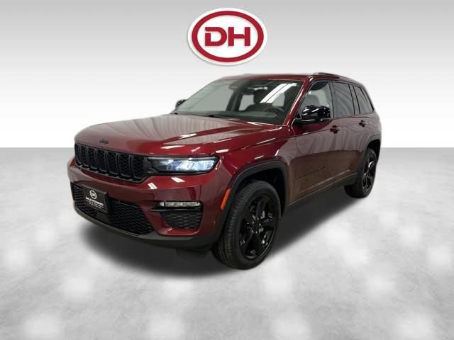 Used 2023 Jeep Grand Cherokee Limited w/ Black Appearance Package image 7
