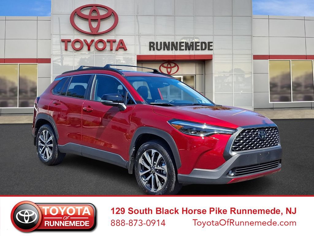 Certified 2025 Toyota Corolla Cross XLE w/ Convenience Package