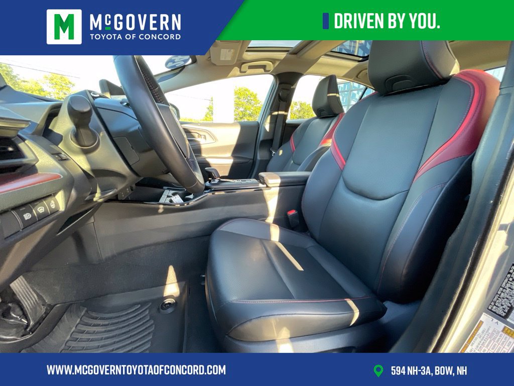 Used 2024 Toyota Prius Prime FWD image 9