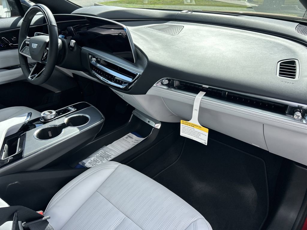 New 2026 Cadillac Lyriq Signature Luxury image 11