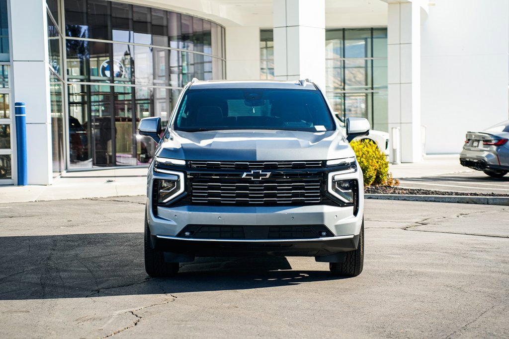 Used 2025 Chevrolet Tahoe High Country image 2