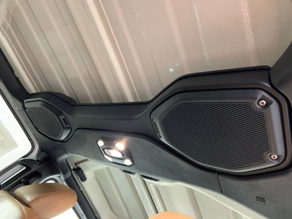 Used 2021 Jeep Wrangler Unlimited Sahara image 14