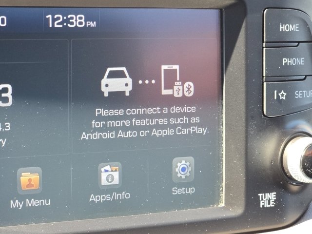 Used 2020 Hyundai Santa Fe SE image 2