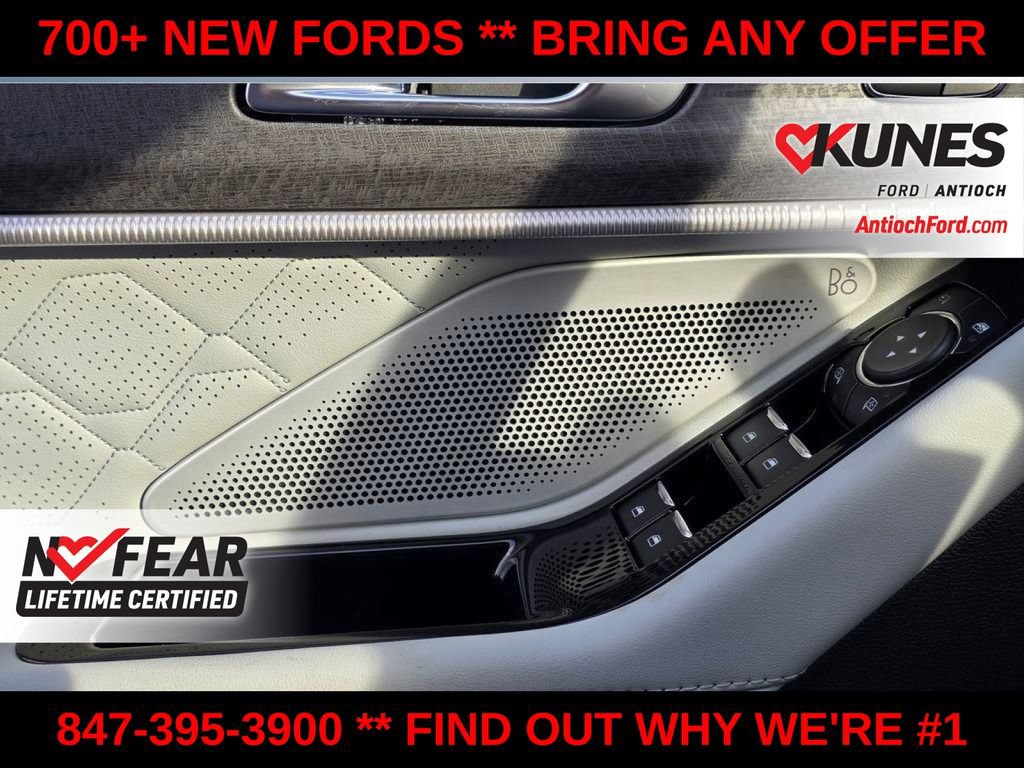 New 2026 Ford Explorer Platinum w/ LUX Leather Package AWD/4WD image 44